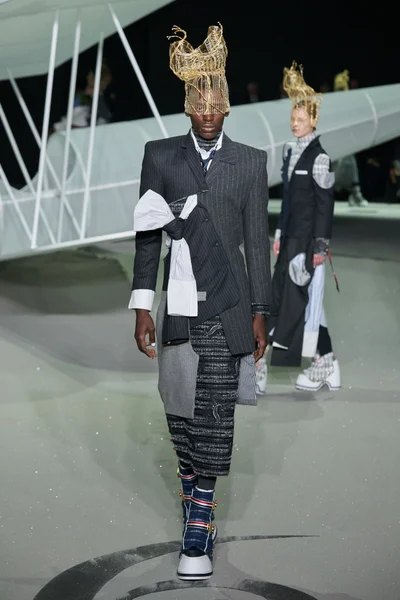 Look 42